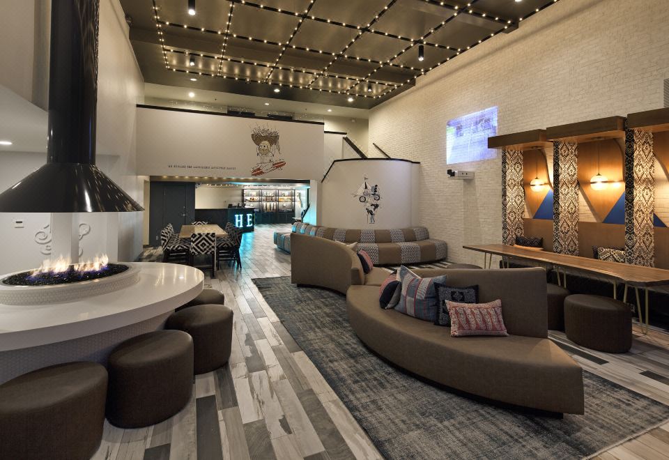 1. 호텔 에르모사..