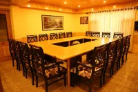 Foghills Cottages Manali