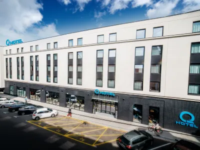 Q Hotel Plus Katowice Hotels near Cemetery chapel of Saints Apostles Peter and Paul Parish on Sienkiewicza Street in Katowice