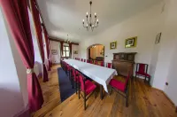 Pałac Krobielowice Hotels in Gmina Kąty Wrocławskie