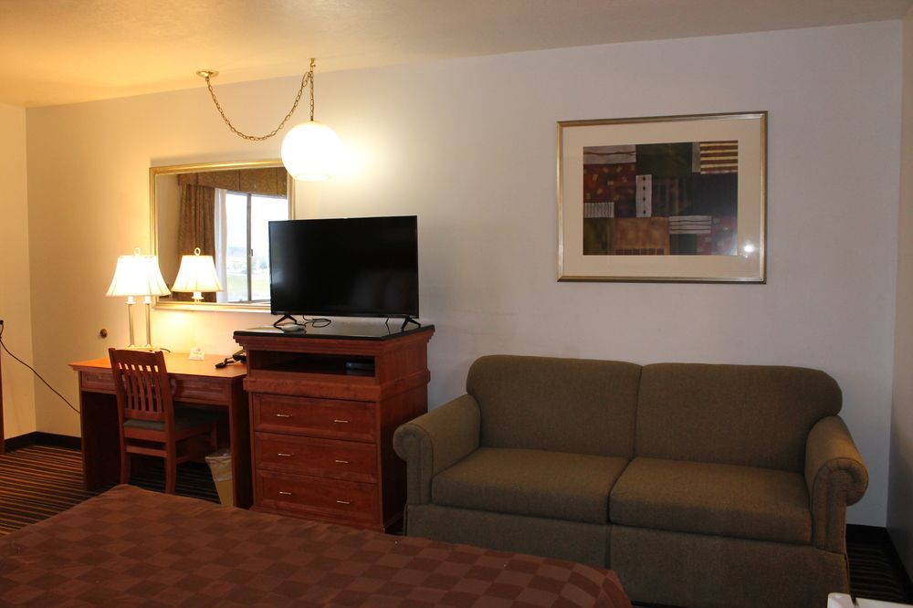 Americas Best Value Inn Boardman