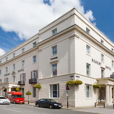 Travelodge The Regent Hotel Leamington Spa Hotel Hôtels à proximité de : Leamington Spa Tourist Information Centre