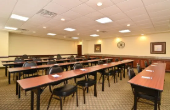 拉格蘭奇貝斯特韋斯特優質套房酒店 費耶特縣酒店