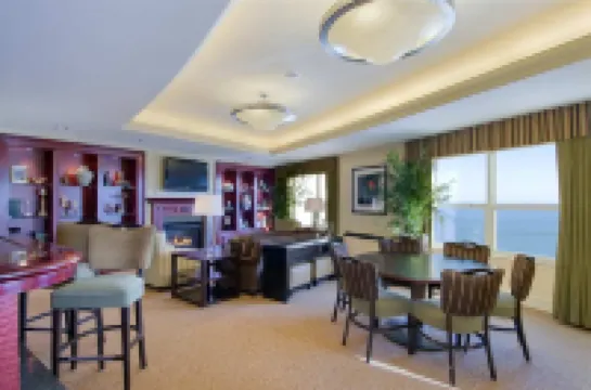 힐튼 매디슨 모노나 테라스