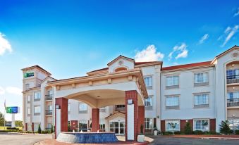 Holiday Inn Express & Suites Oklahoma City Northwest