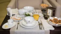 Universal Boutique Hotel - Breakfast