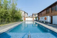 Jiuzhou Inn Hotels in Anshun