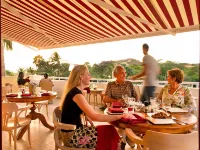 Bayside Boutique Hotel - Blue Bay Golf & Beach Resort - breakfast