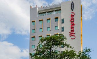 Hampton by Hilton Medellin