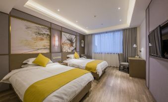 Oriental Roman Holiday Hotel