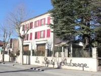 Logis Hôtel le Carnot Hôtels à : Die