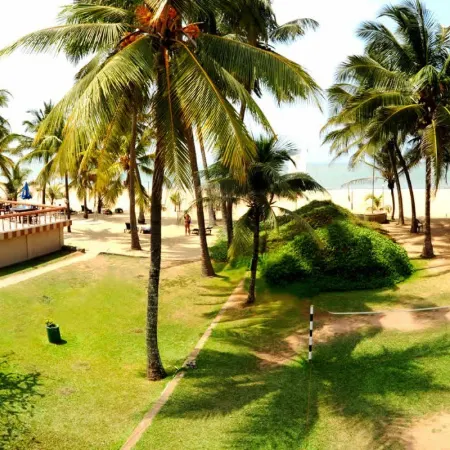 Golden Star Beach Hotel