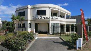 ocean-breeze-resort-pauanui