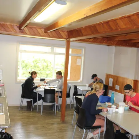 Te Anau Lakefront Backpackers