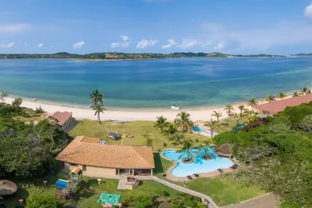 San Martinho Hotel Отели в г. Bilene Macia