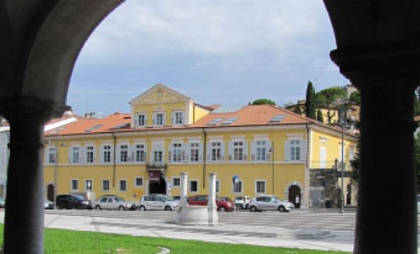 Grand Hotel Entourage - Palazzo Strassoldo - Housity