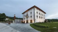 Palacio de Yrisarri by IrriSarri Land Hôtels à : Etxalar