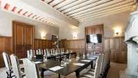 Relais des Trois Châteaux Hôtel-Restaurant - Teritoria Hotels in Contres