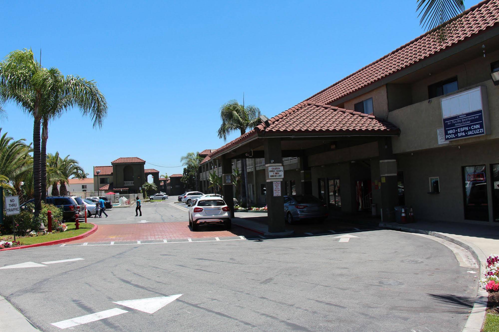 Budget Inn Anaheim / Santa Fe Springs