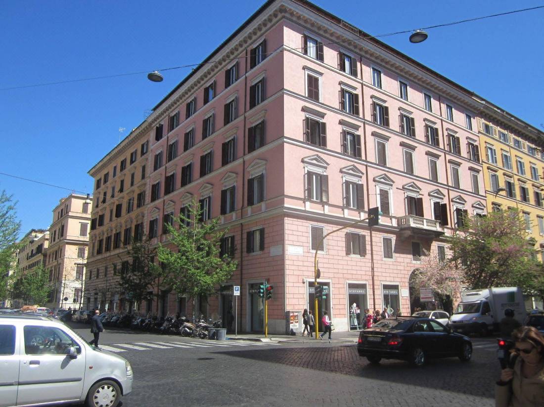 Iulia Guest House-Rome Updated 2022 Room Price-Reviews & Deals | Trip.com