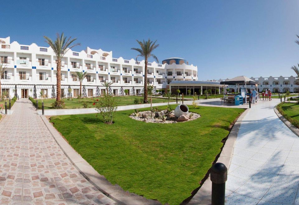 Golden 5 Topaz Suites Hotel-Hurghada Updated 2023 Room Price-Reviews &  Deals | Trip.com