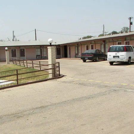 Holiday Host Motel & RV Park