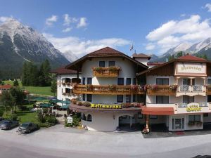 Alpenhotel Karwendel -Adults Only-