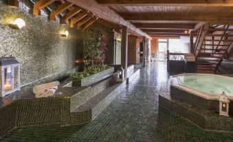 Hotel Serena