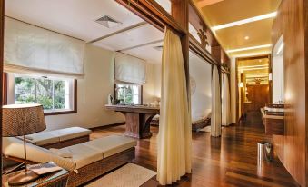 1. Hotel da..