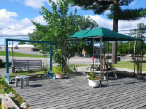 Town & Country Motel Hotels in Parry Sound District