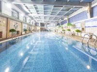 山西泉美国际大酒店 - 室内游泳池