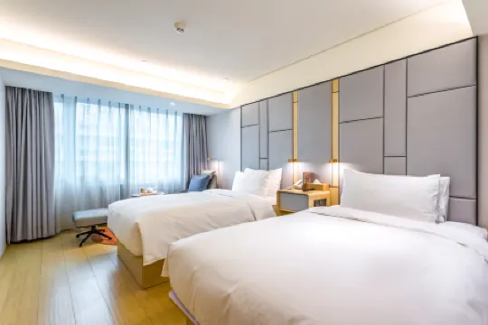 JI Hotel (Beijing Nanluoguxiang Andingmen Subway Station)