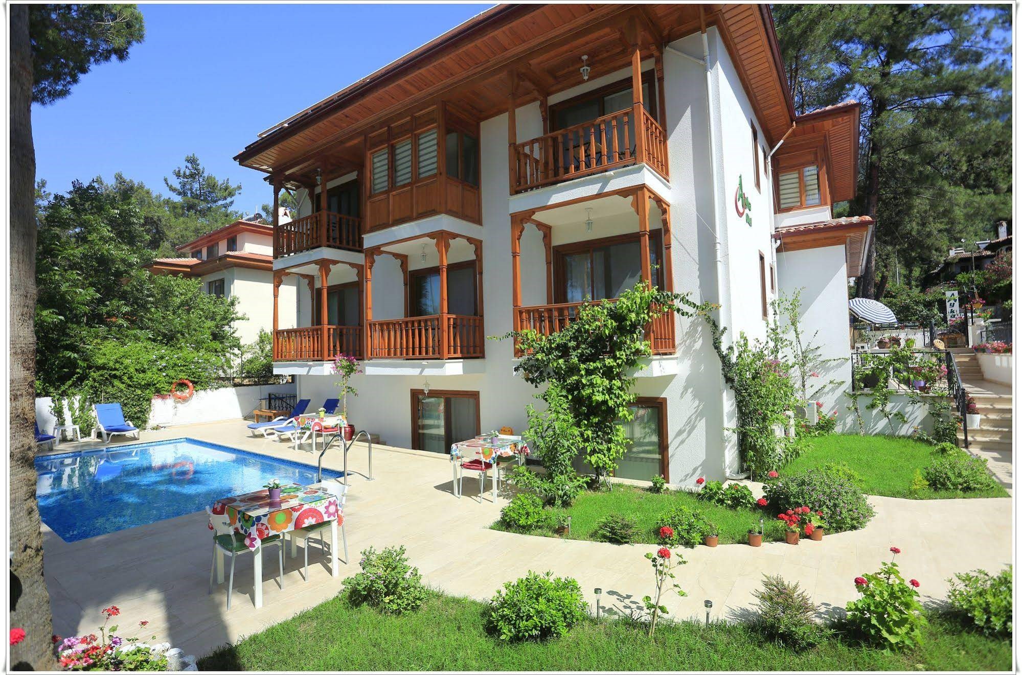 Ayka Hotel