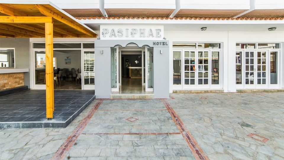 Pasiphae Hotel