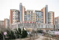 Jiren Village Hotel（Tianjin Rainbow Bridge Store） Hotels in Tianjin