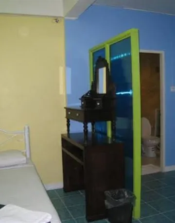 รูปภาพของโอโย 884 บ้านแสงจันทร์ ชะอำ