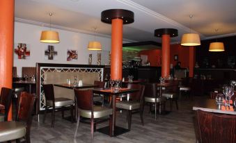 Bagnoles Hotel - Contact Hotel