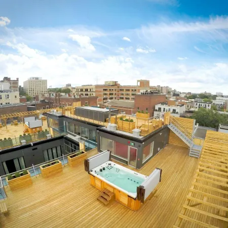 M Montreal Hostel Отели в г. Монреаль