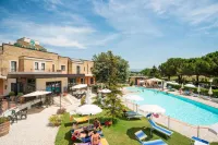 Terra Umbra Hotel
