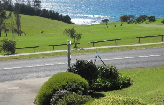 納魯馬高爾夫公寓