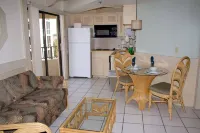 Voyager Beach Club Hotels in Madeira Beach