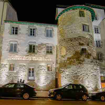 Hotel des Basses Pyrenees - Bayonne Hotel Exterior