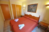 Sant Joan Apartaments - Adults Only Hotels in Cala en Blanes