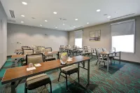 Home2 Suites by Hilton Queensbury Lake George - Pet friendly