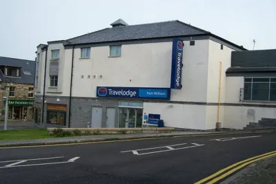 威廉堡旅屋飯店 Fort William Travel Centre附近的飯店