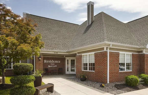 地球城/聖路易斯機場居家酒店