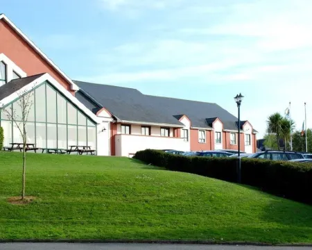 ザ クロナキルティ ホテル コークのホテル