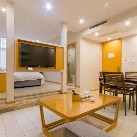 Qiji Hotel