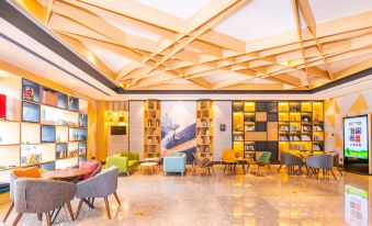 Atour Hotel (Zhoushan Putuo)