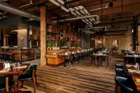 Hewing Hotel - breakfast